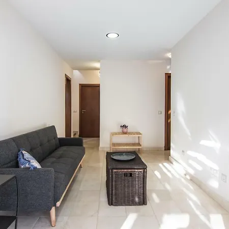 Homeforguest Salobre Villa, 5pax, Pool And Great Views Hébergement de vacances